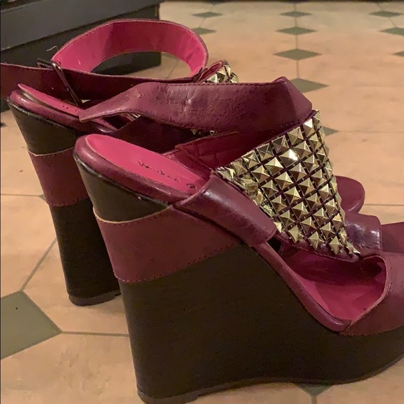 Stoned Wedges - Picture 2 of 3